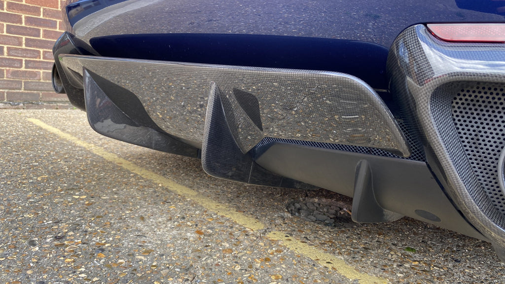 FERRARI 812 SUPERFAST CARBON LOWER SPOILER/ DIFFUSER 89231200