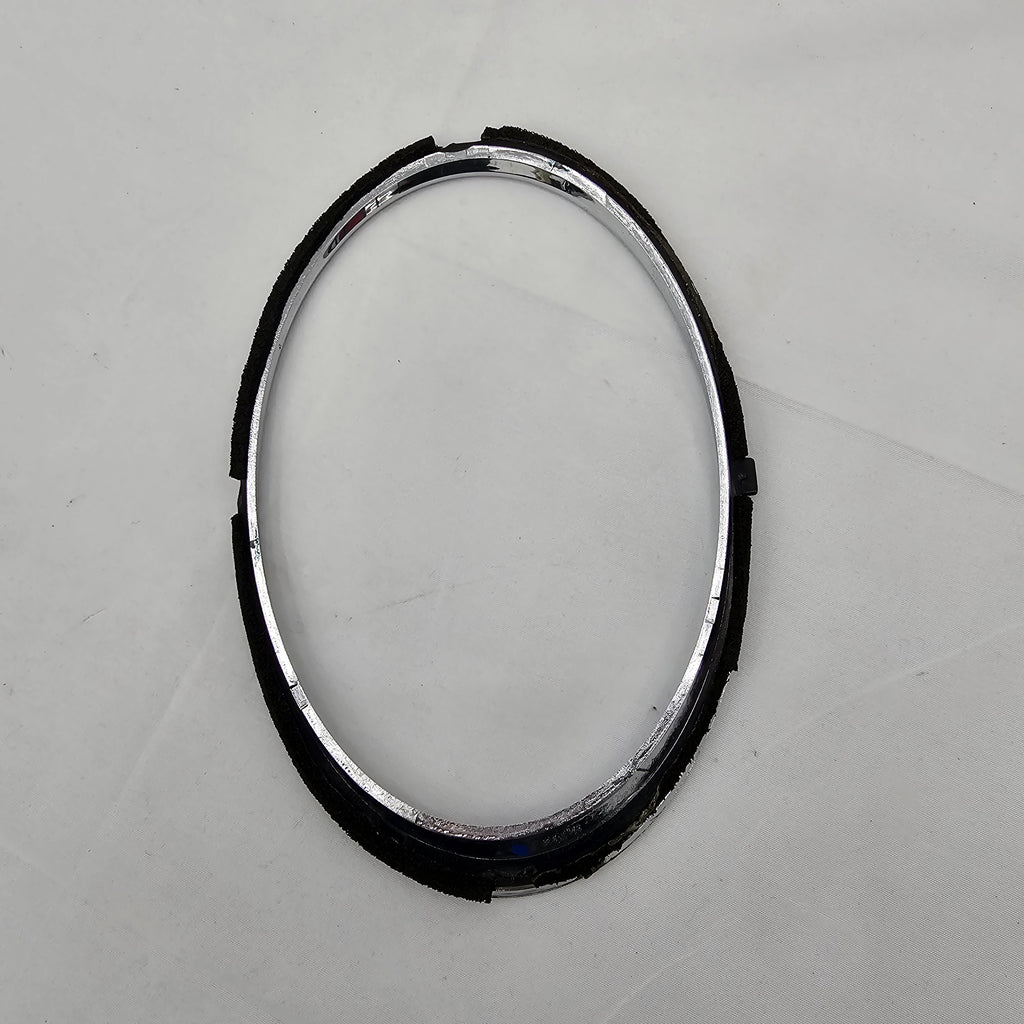 Bentley Continental RIGHT HAND OUTER HEADLIGHT TRIM 3W3 807 824 A