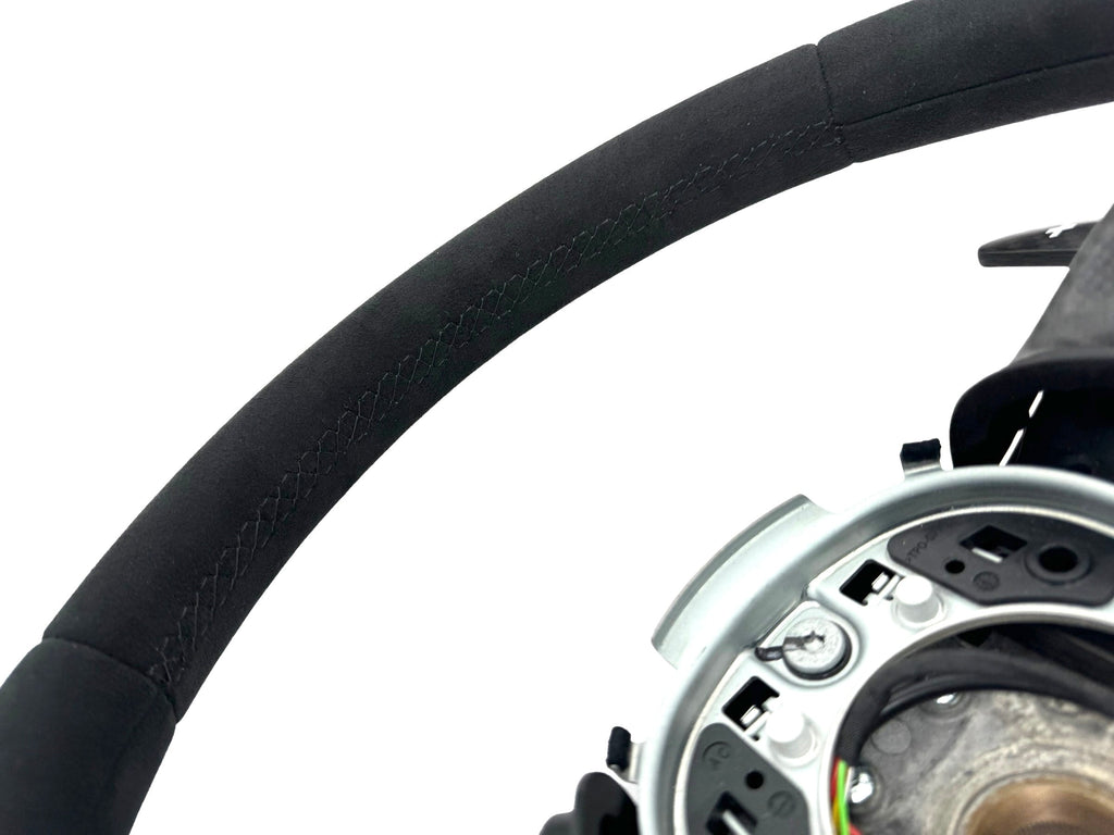 MCLAREN 600LT MSO CARBON FIBER & ALCANTARA STEERING WHEEL 13N1131RP-13016SW