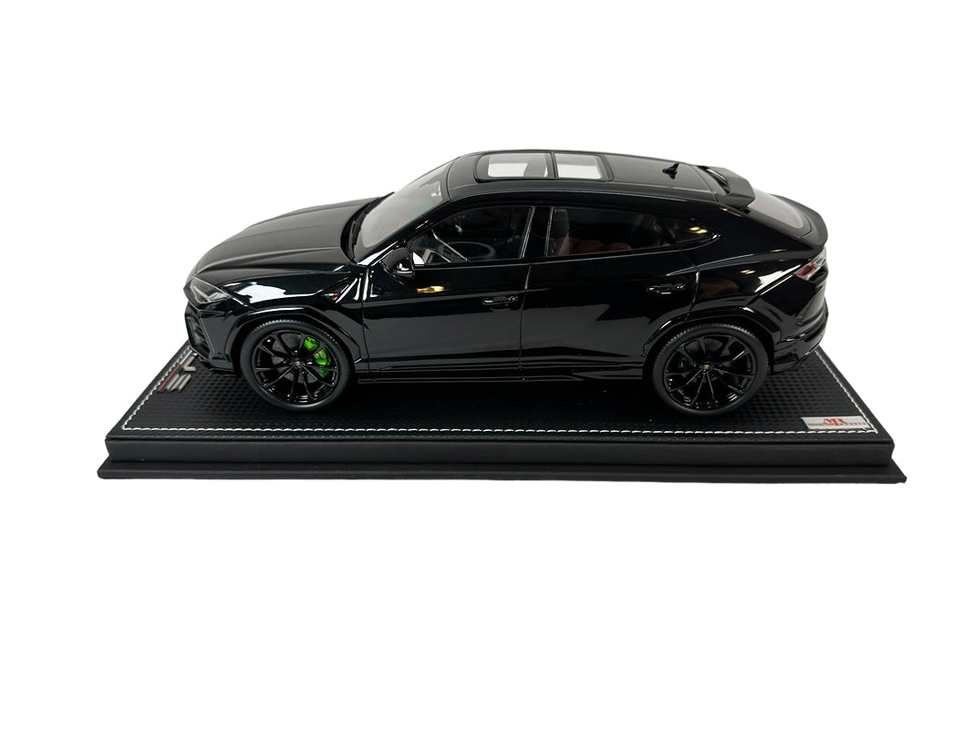 LAMBORGHINI URUS MODEL CAR 1-1/8 - GREY – ApexSpares