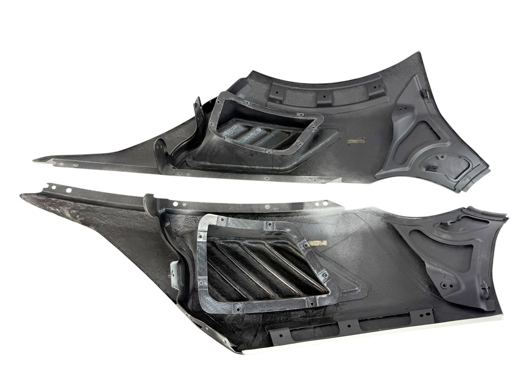 MCLAREN MP4-12C MSO DEFINED GLOSS CARBON FRONT FENDERS 11A5321MP 11A6323MP