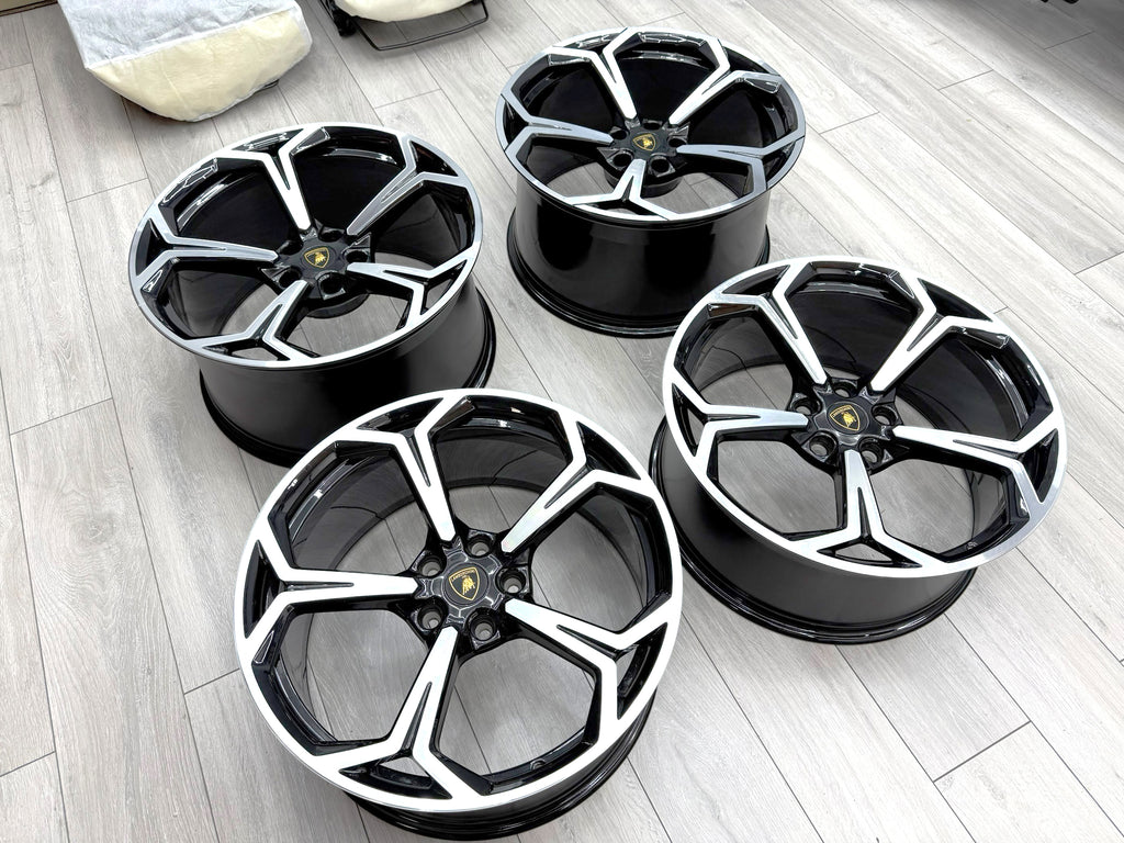LAMBORGHINI URUS 22" NATH MACHINE/BLACK ALLOY WHEELS SET 4ML601025Q
