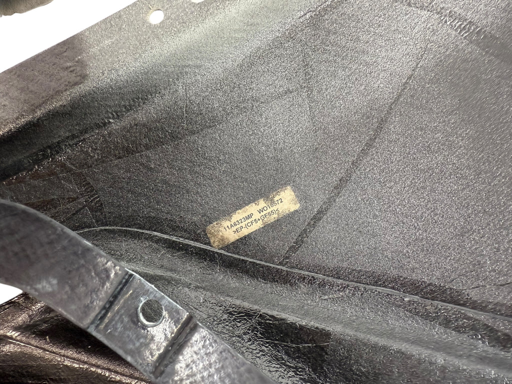 MCLAREN MP4-12C MSO DEFINED GLOSS CARBON FRONT FENDERS 11A5321MP 11A6323MP