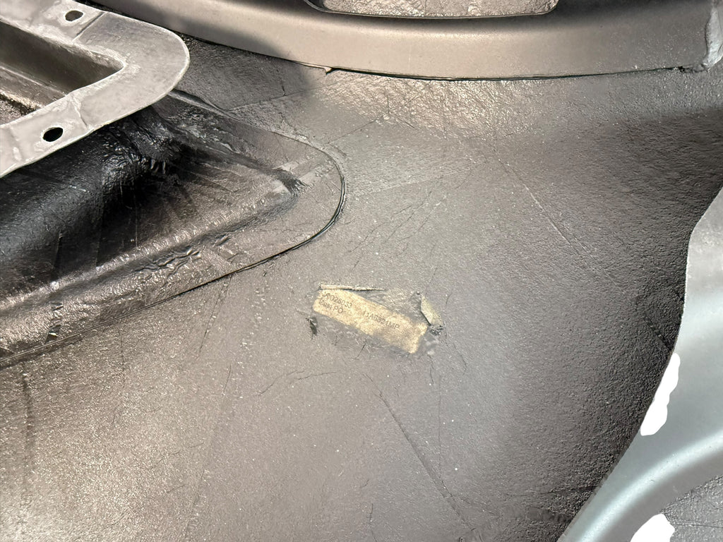 MCLAREN MP4-12C MSO DEFINED GLOSS CARBON FRONT FENDERS 11A5321MP 11A6323MP