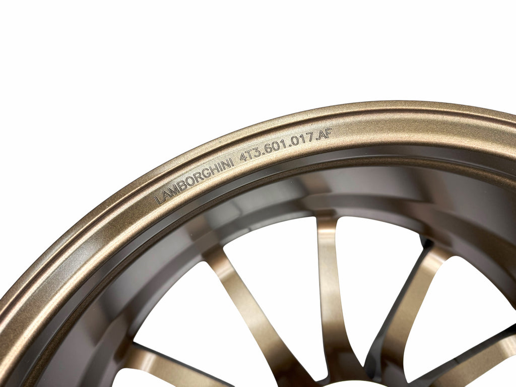 LAMBORGHINI HURACAN STO MAG STYLE WHEELS 4T3698025