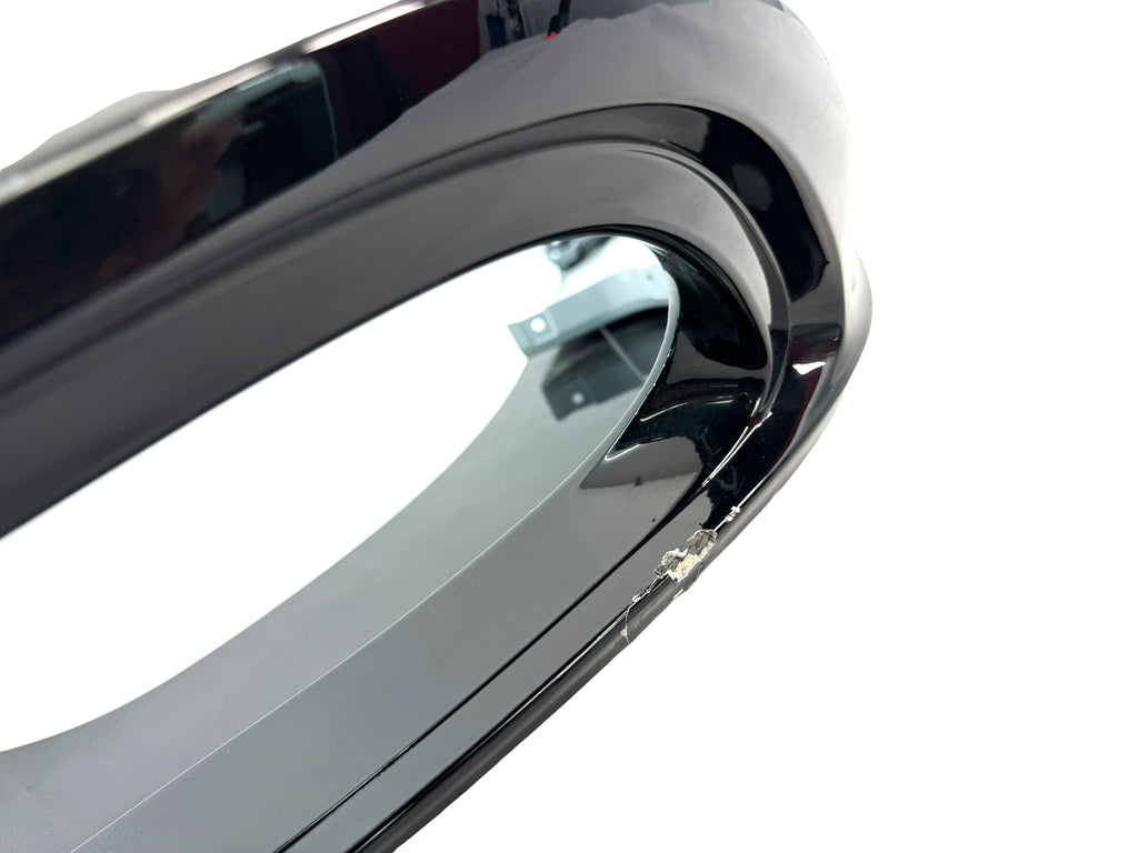 BENTLEY MY17 GT REAR BUMPER WITH TRIMS AND LOWER DIFFUSER (SILVER) 3W3 807 417