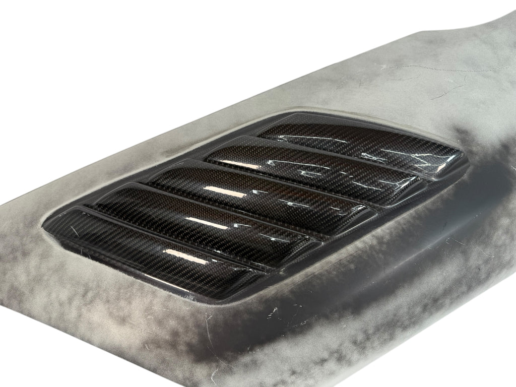 MCLAREN MP4-12C MSO DEFINED GLOSS CARBON FRONT FENDERS 11A5321MP 11A6323MP