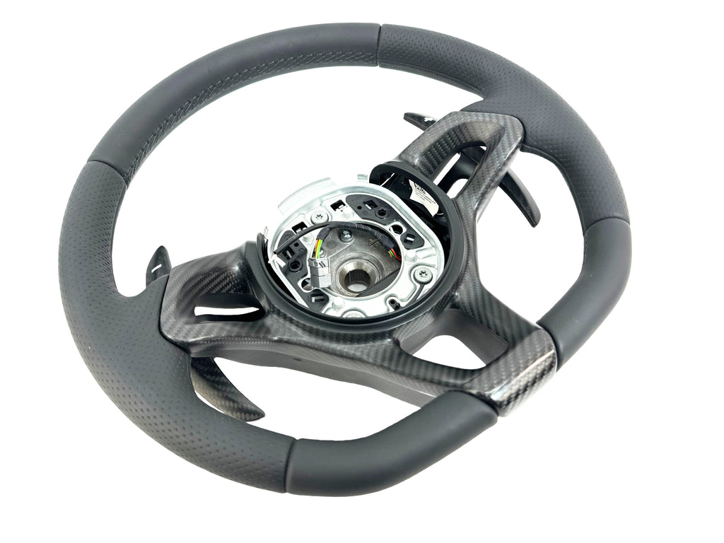 MCLAREN 600LT MSO BLACK SMOOTH PERFORATED STEERING WHEEL 13N1131RP