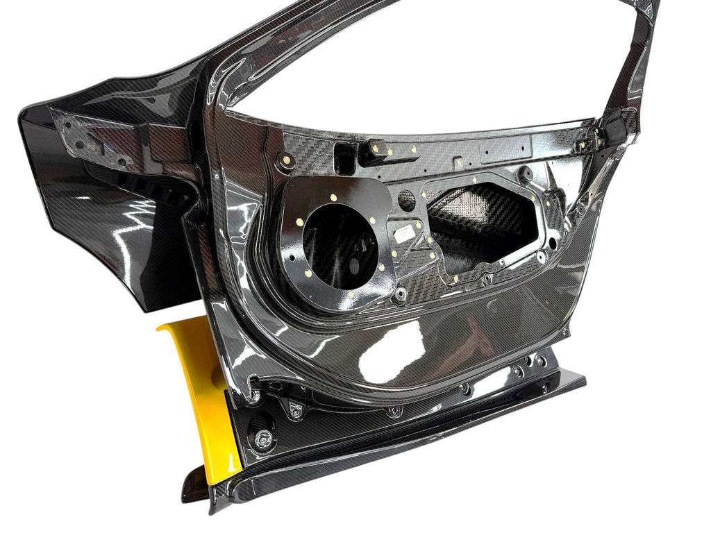 MCLAREN P1 FULL MSO VISIBLE CARBON FRONT DOOR 12A1490MP