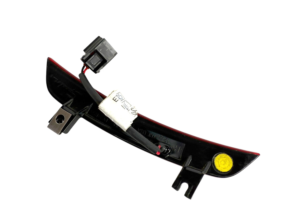 MCLAREN P1 REAR RIGHT FEFLECTOR LIGHT USA SPEC 12A3206CP