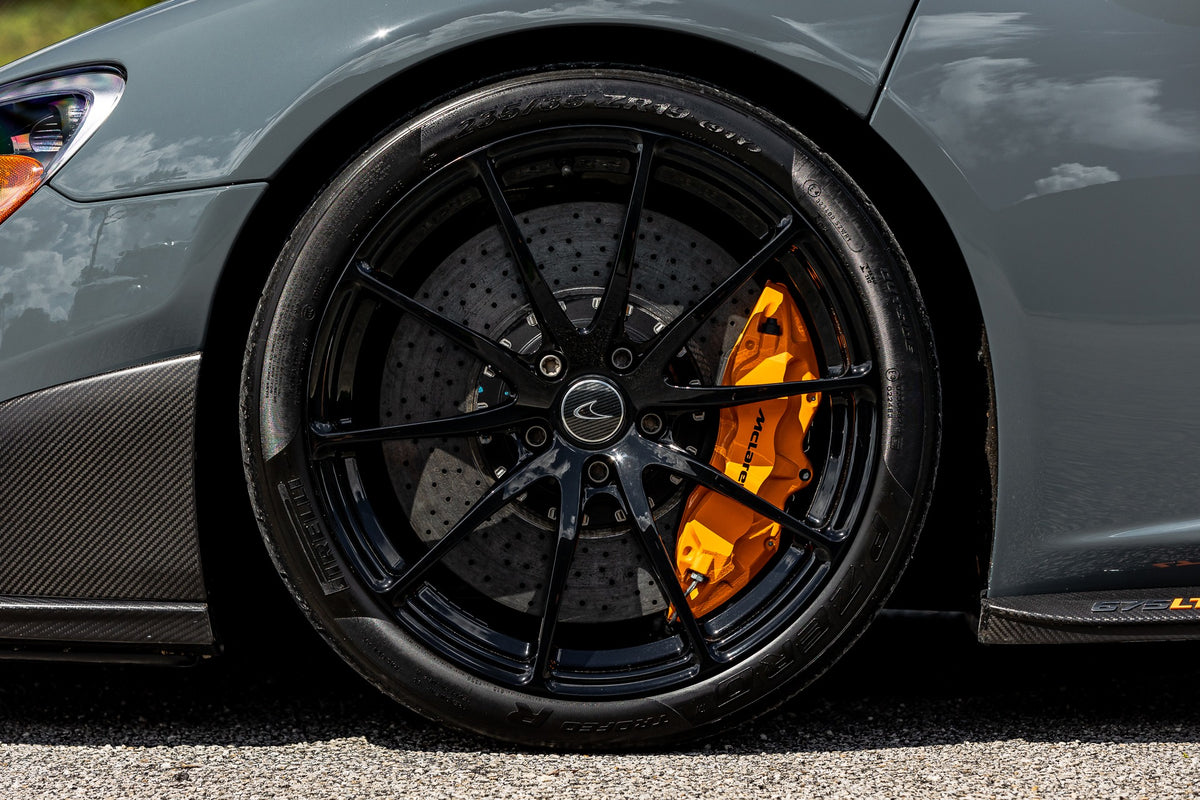 Hawk Performance Rear Race Brake Pads | McLaren MP4-12C Spider (2014) (HB586G.660) main image 1
