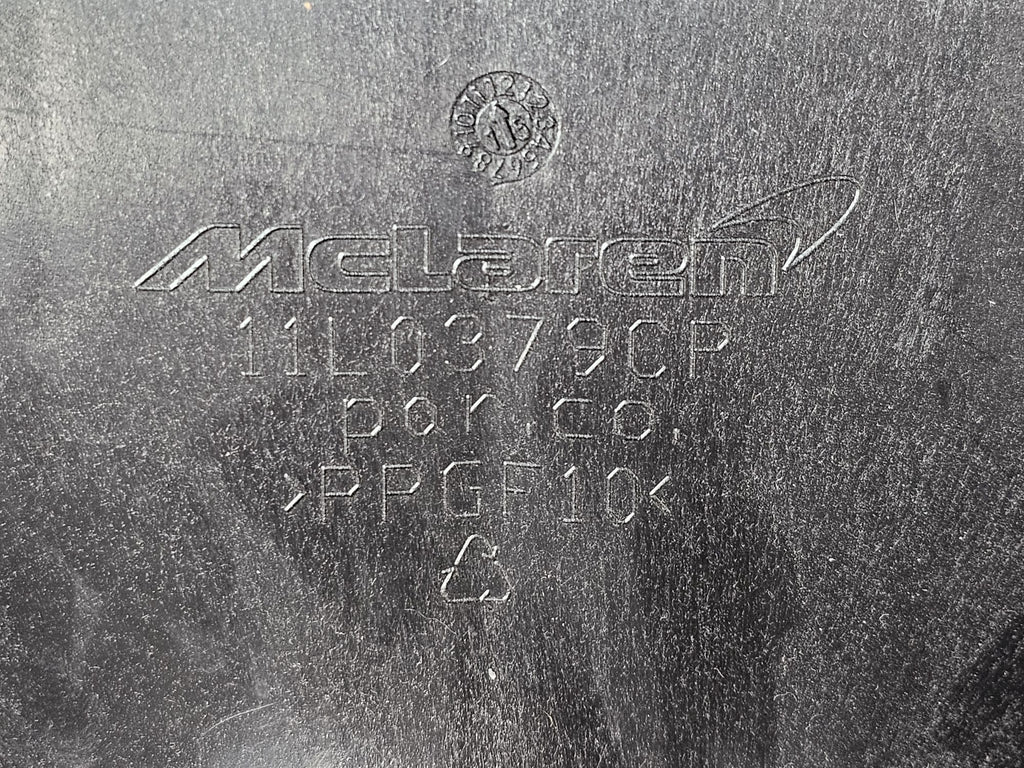 MCLAREN MP4-12C,625C,650S,675LT RADIATOR COOLANT EXPANSION HEADER TANK 11L0379CP