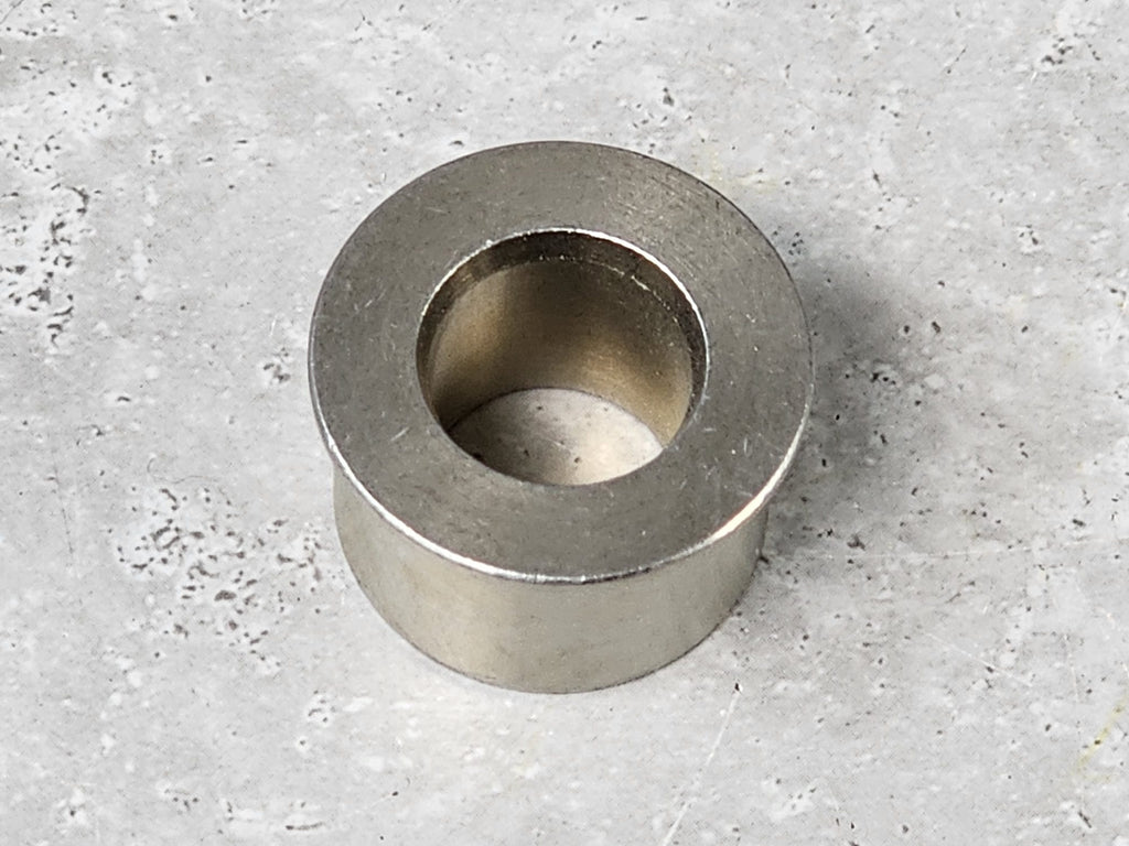 MCLAREN TOPHAT SPACER DIA 24 WISH 11B0518CP