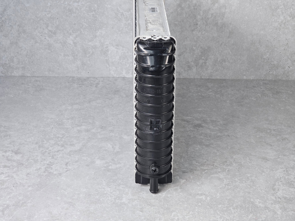 MCLAREN MP4/ 650S/ 675LT FRONT RADIATOR 11L0241CP