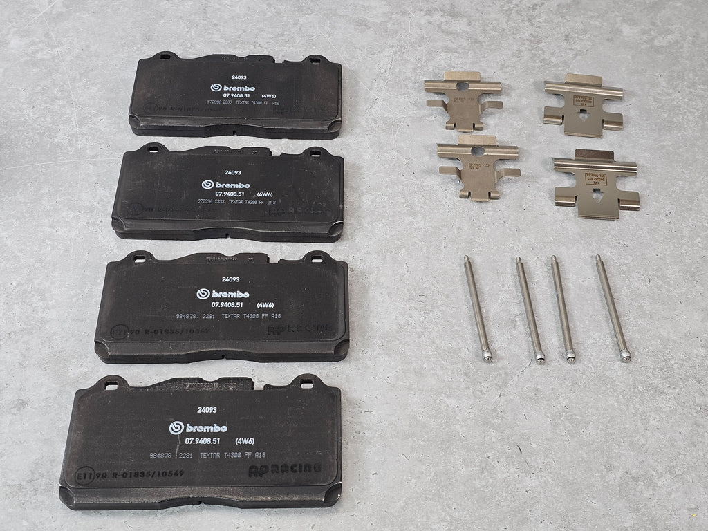 MCLAREN 570S/ 12C/ 650S FRONT CERAMIC BRAKE PADS SET 11C0626CP