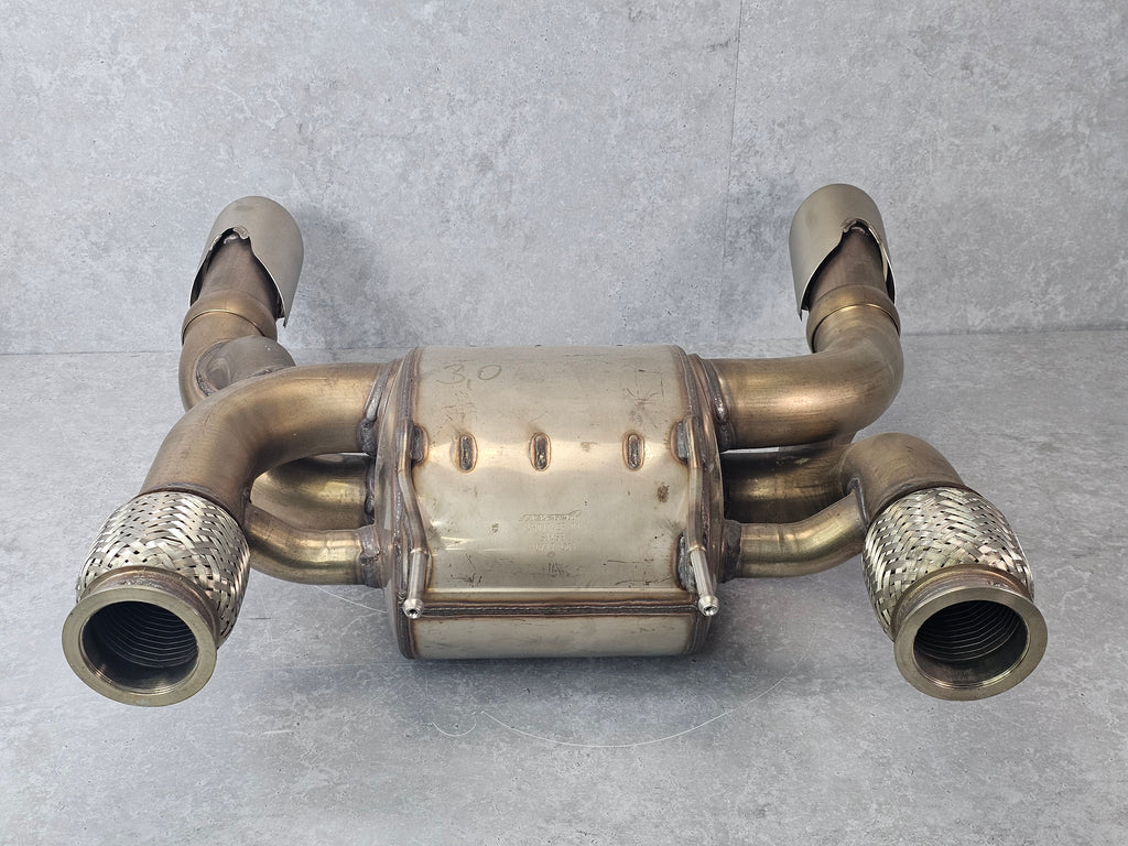 MCLAREN 720S EXHAUST MUFFLER 14H0174CP.01