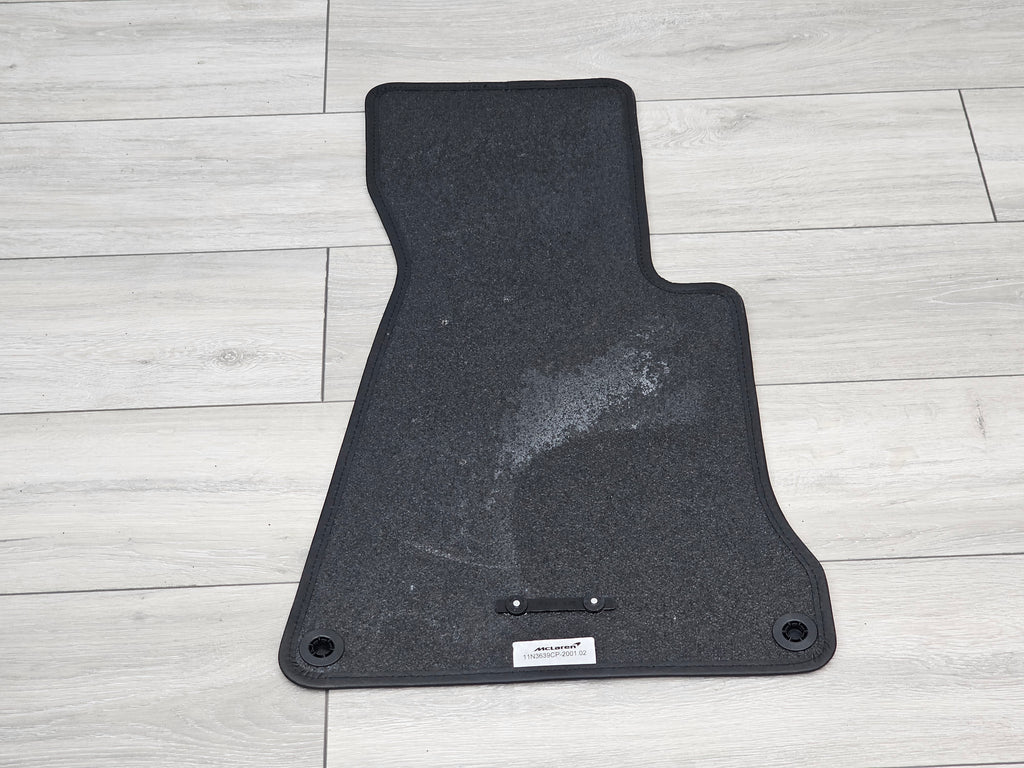 MCLAREN MP4-12C 540C 650S LHD BLACK FLOOR INTERIOR PASSENGER MAT 11N3639CP-2001.02