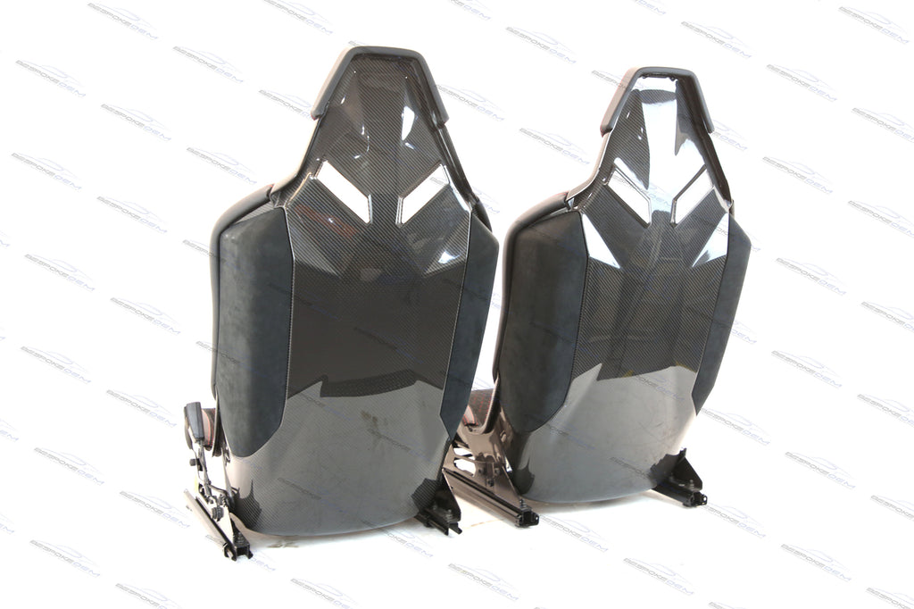 LAMBORGHINI HURACAN PERFORMANTE CARBON FIBRE BUCKET SEATS IN BLACK-RED