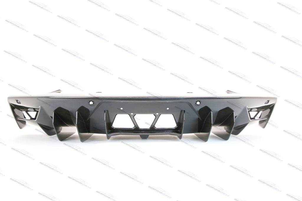 LAMBORGHINI AVENTADOR SVJ CARBON FIBRE REAR DIFFUSER WITH PARKING SENSORS