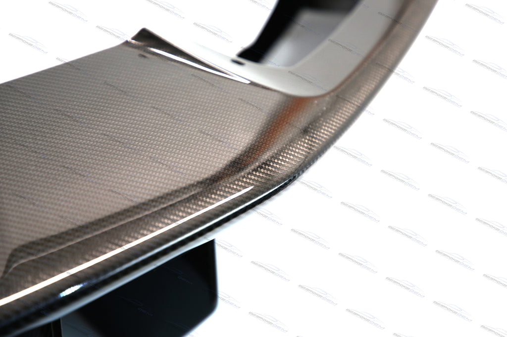 LAMBORGHINI AVENTADOR SVJ CARBON FIBRE REAR DIFFUSER WITH PARKING SENSORS