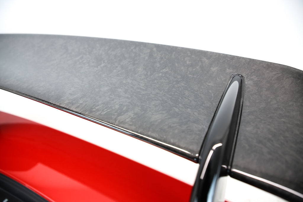 LAMBORGHINI HURACAN PERFORMANTE LP640-4 CARBON SPOILER WITH BASE