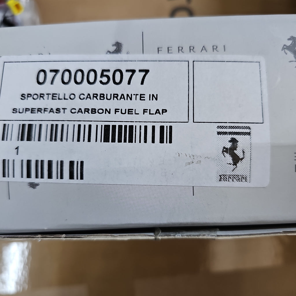 FERRARI SUPERFAST CARBON FUEL FLAP