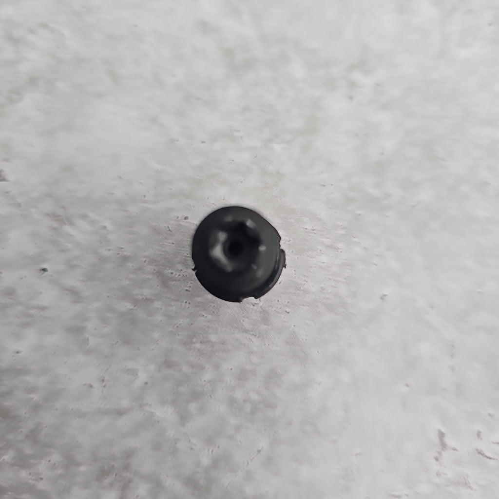 BENTLEY SPREADER RIVET 4F0857784