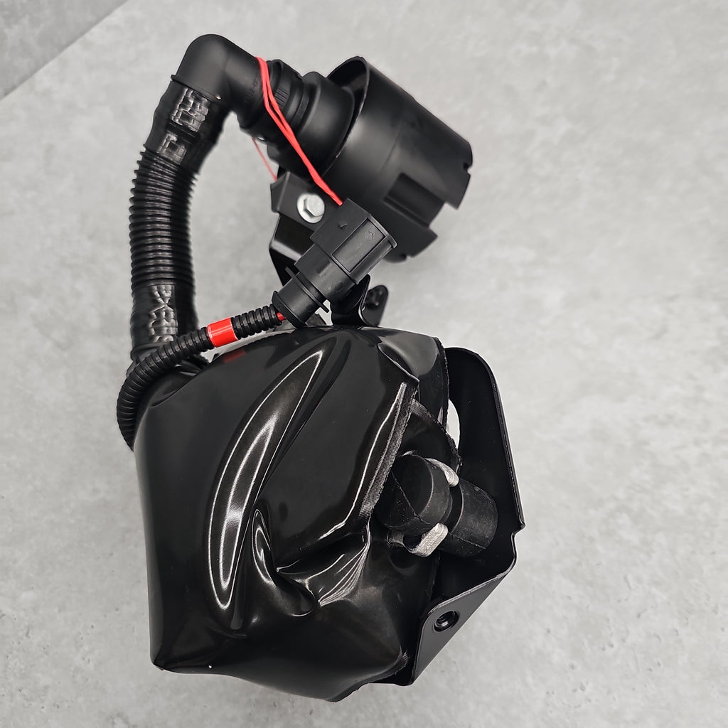 BENTLEY SECONDARY AIR PUMP 3W0131083H