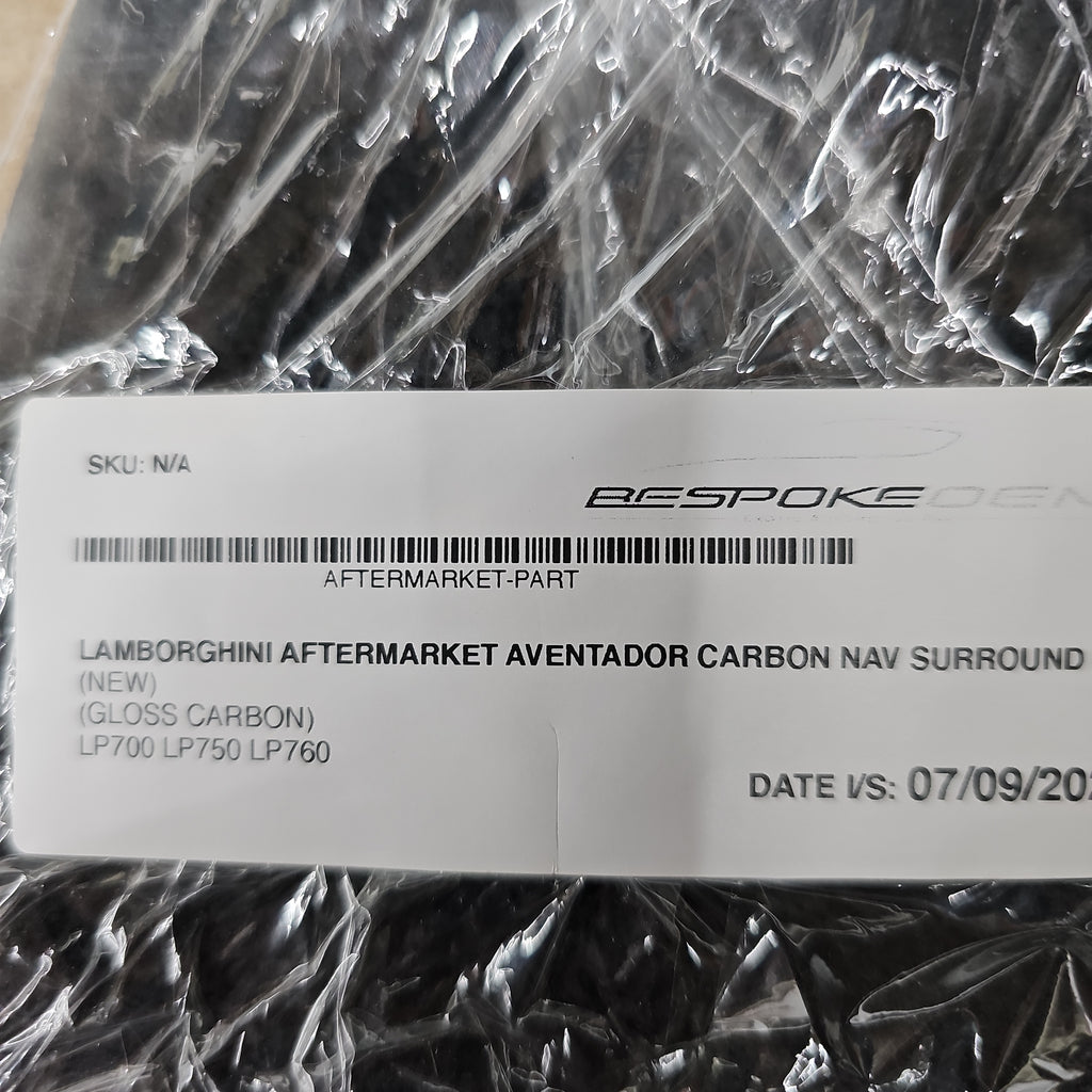 LAMBORGHINI AVENTADOR LP700 COUPE LINING COVER CONSOLE ORNAMENT 470863567A