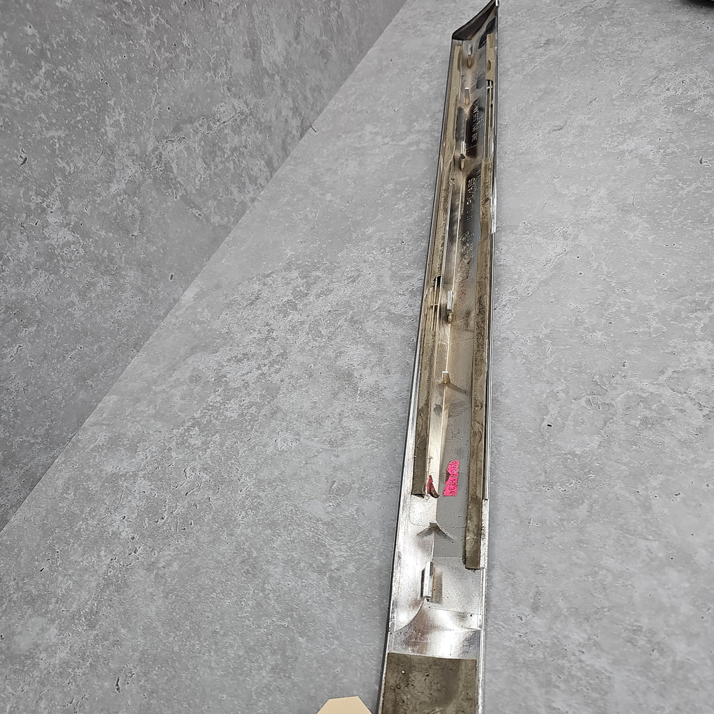 BENTLEY RUBBING STRIP REAR LEFT HAND 3W8853535