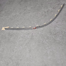 BENTLEY BENTAYGA REAR RIGHT BUMPER CHROME MOULDING  3SD807472