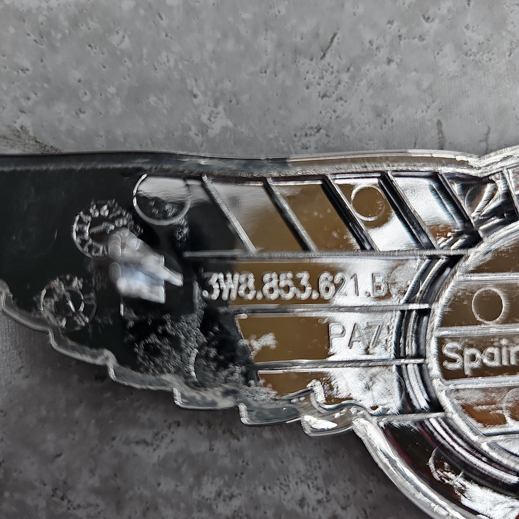 BENTLEY CONTINENTAL FRONT EMBLEM BADGE 3W8853621B
