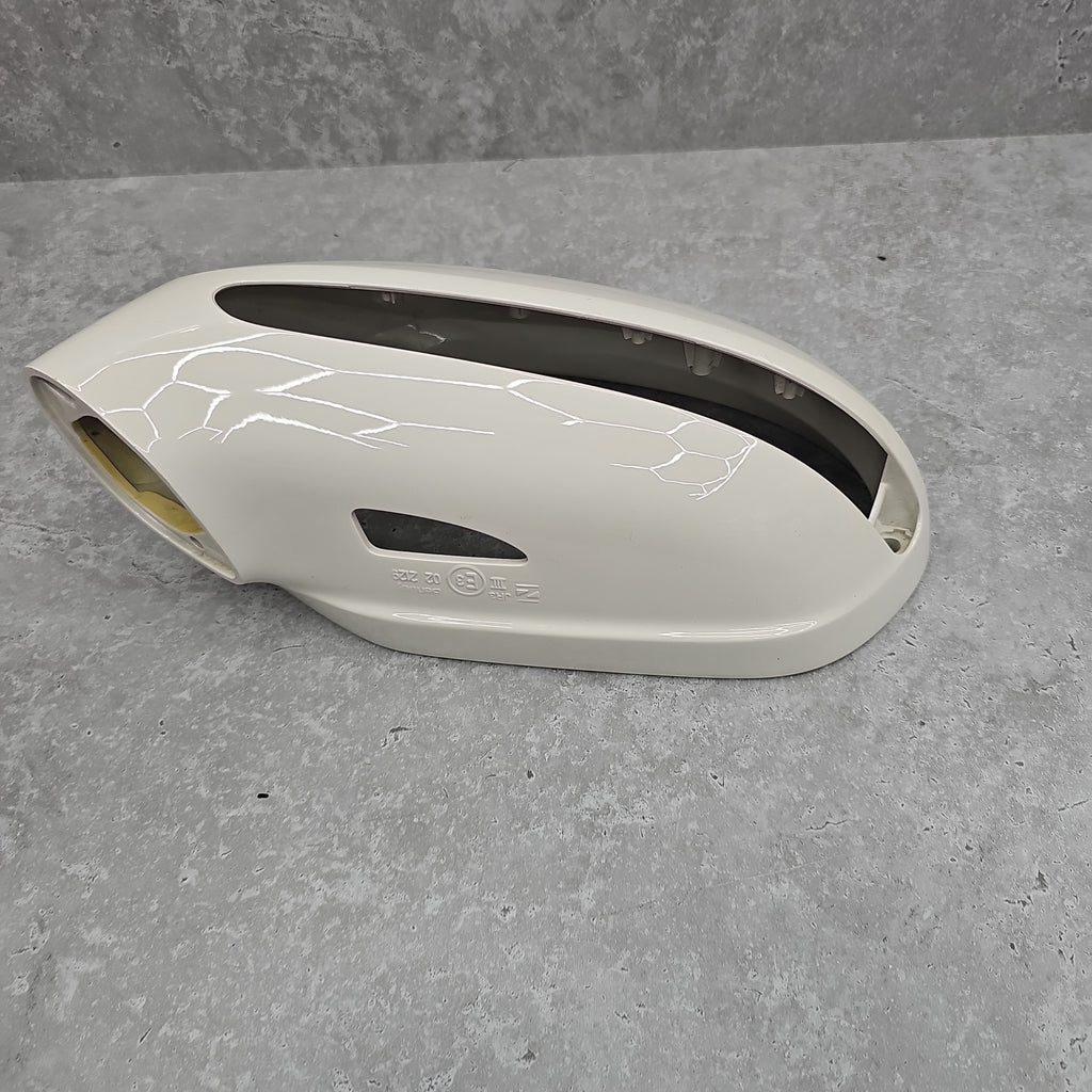 BENTLEY CONTINENTAL WING MIRROR CASE LEFT HAND 3Y0857537B