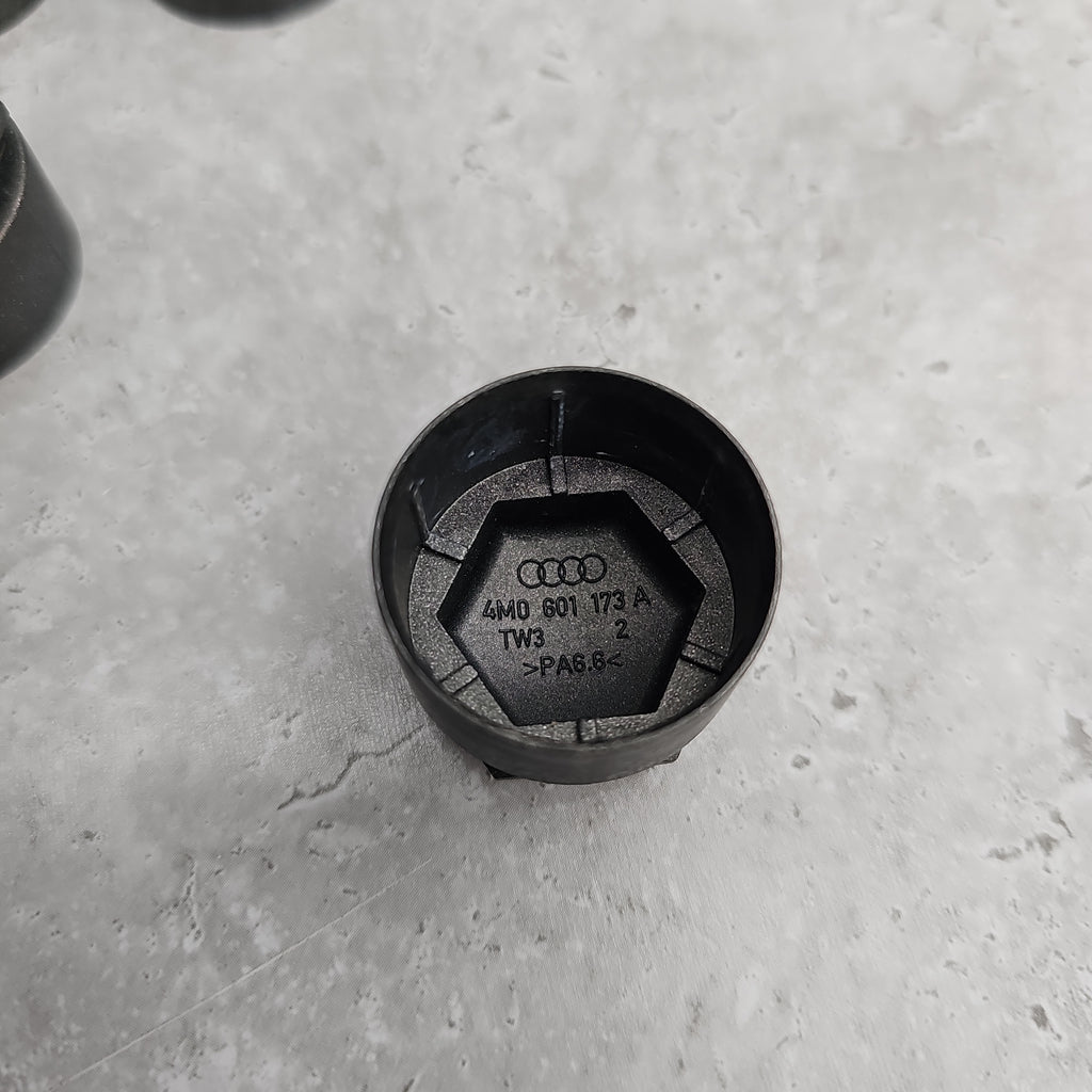 AUDI WHEEL CAP 4M0601173A
