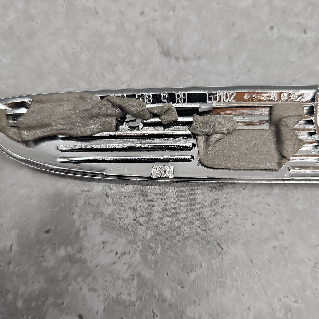 BENTLEY CONTINENTAL CHROME LH/RH FENDER TRIMS 3W8853517G/518G
