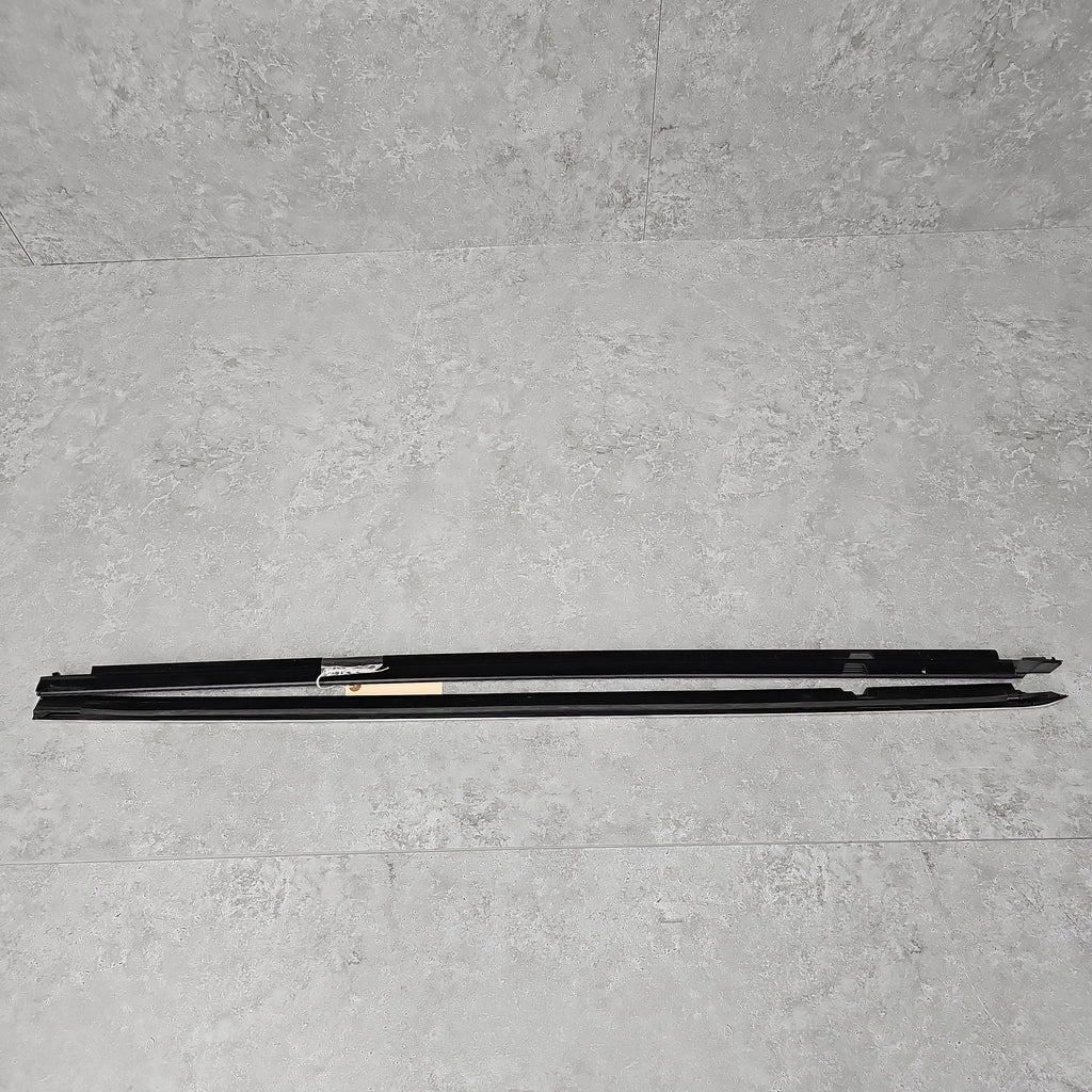 BENTLEY CONTINENTAL 2018+ FRONT DOOR BRIGHTWARE - LH +RH 3SD 853 071 E / 3SD 853 072 E