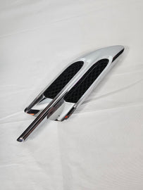 BENTLEY BENTAYGA LEFT PASSENGER FENDER COOLING AIR GRILL 36A821273C