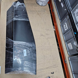 MCLAREN 570S DOOR OUTER APPLIQUE - RH 13AB027CP (STORM GREY)