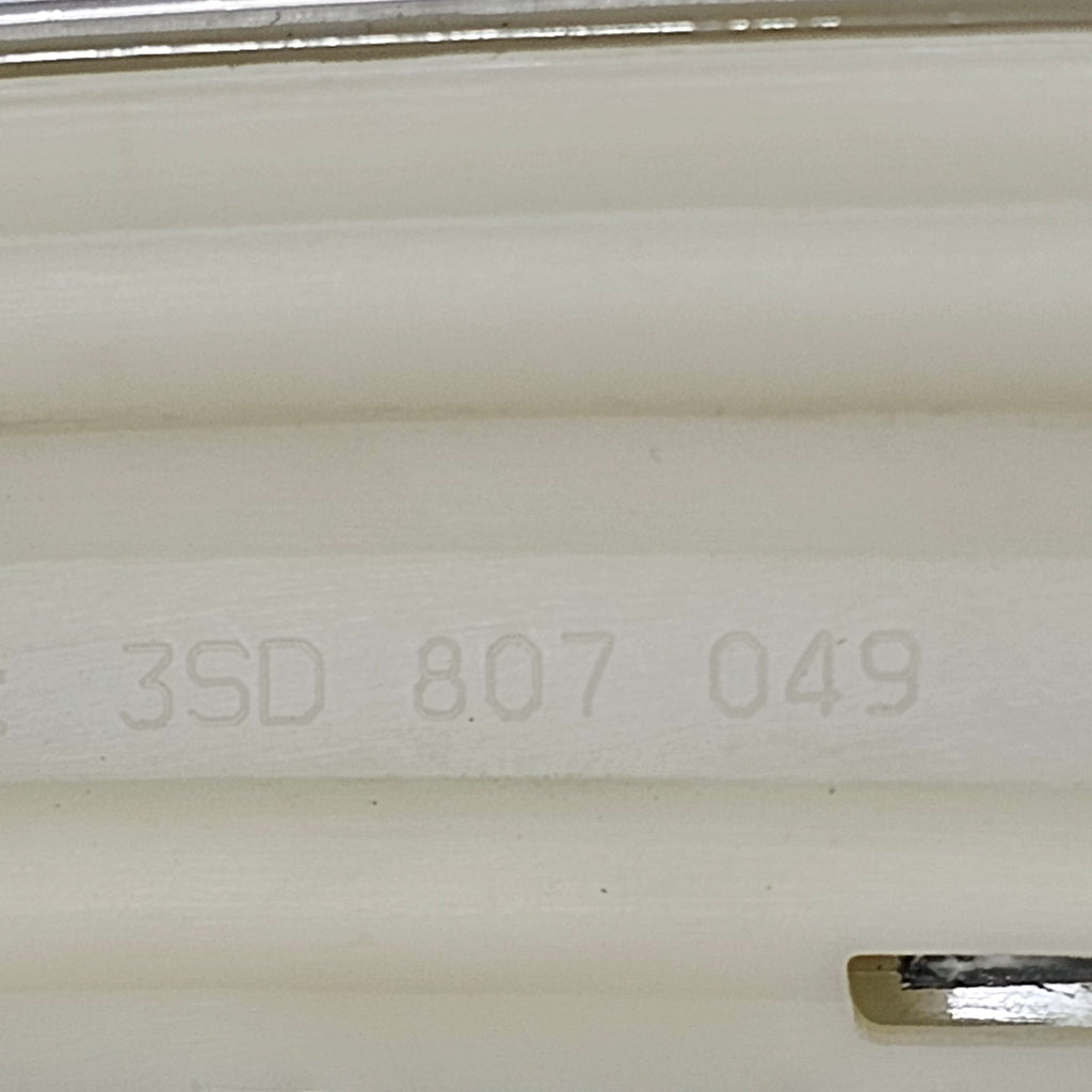 BENTLEY CONTINENTAL 2019+ REAR BUMPER STRIP 3SD807049
