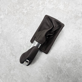 PORSCHE MACAN  2018 GEAR LEVER SHIFTER TRIM LEATHER/KNOB 95B713139