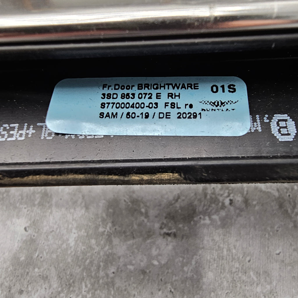BENTLEY CONTINENTAL 2018+ FRONT DOOR BRIGHTWARE - LH +RH 3SD 853 071 E / 3SD 853 072 E