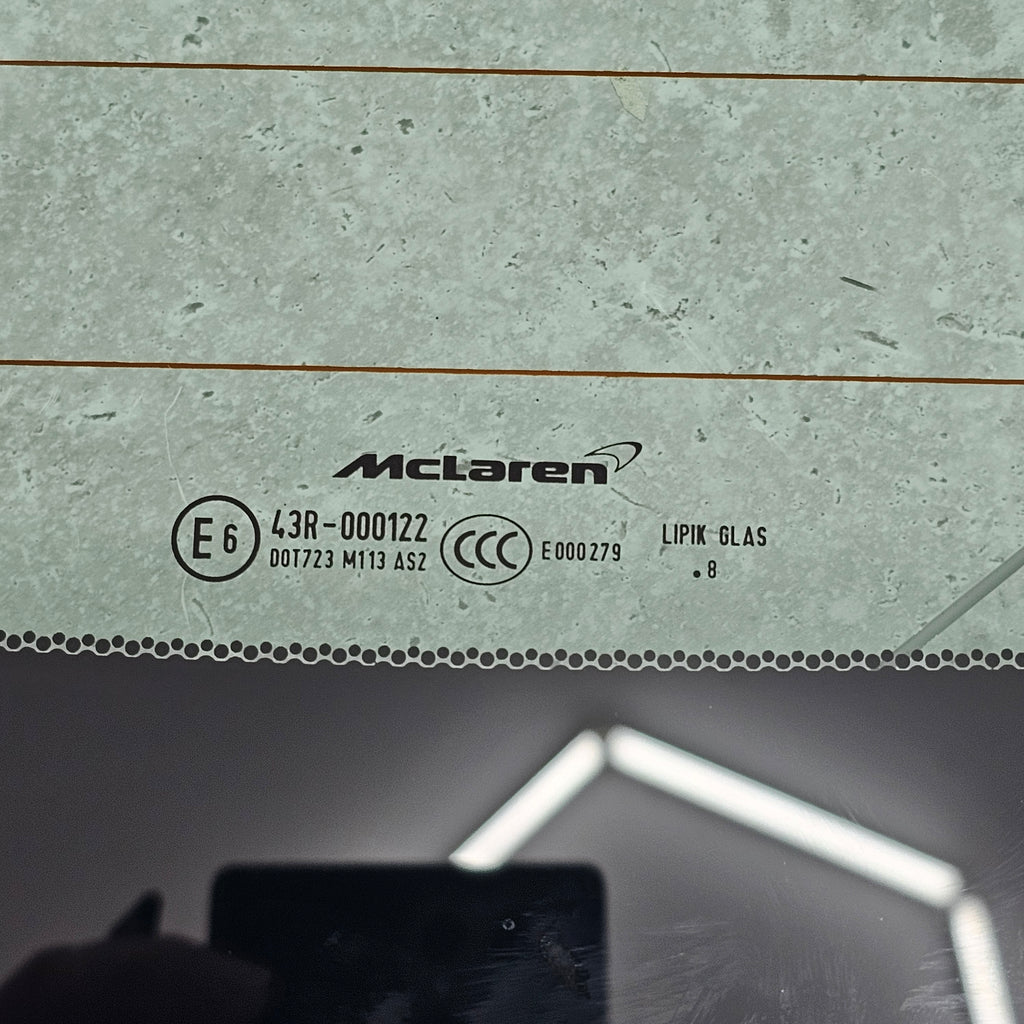 MCLAREN 720S REAR WINDOW 43R-000122