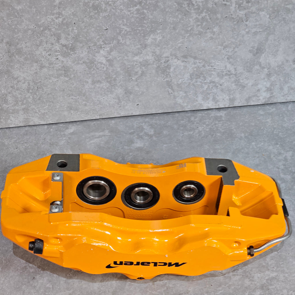 MCLAREN MP4 650S FRONT RIGHT 6-POT CERAMIC CALIPER (ORANGE) 11C0064CP.04.01
