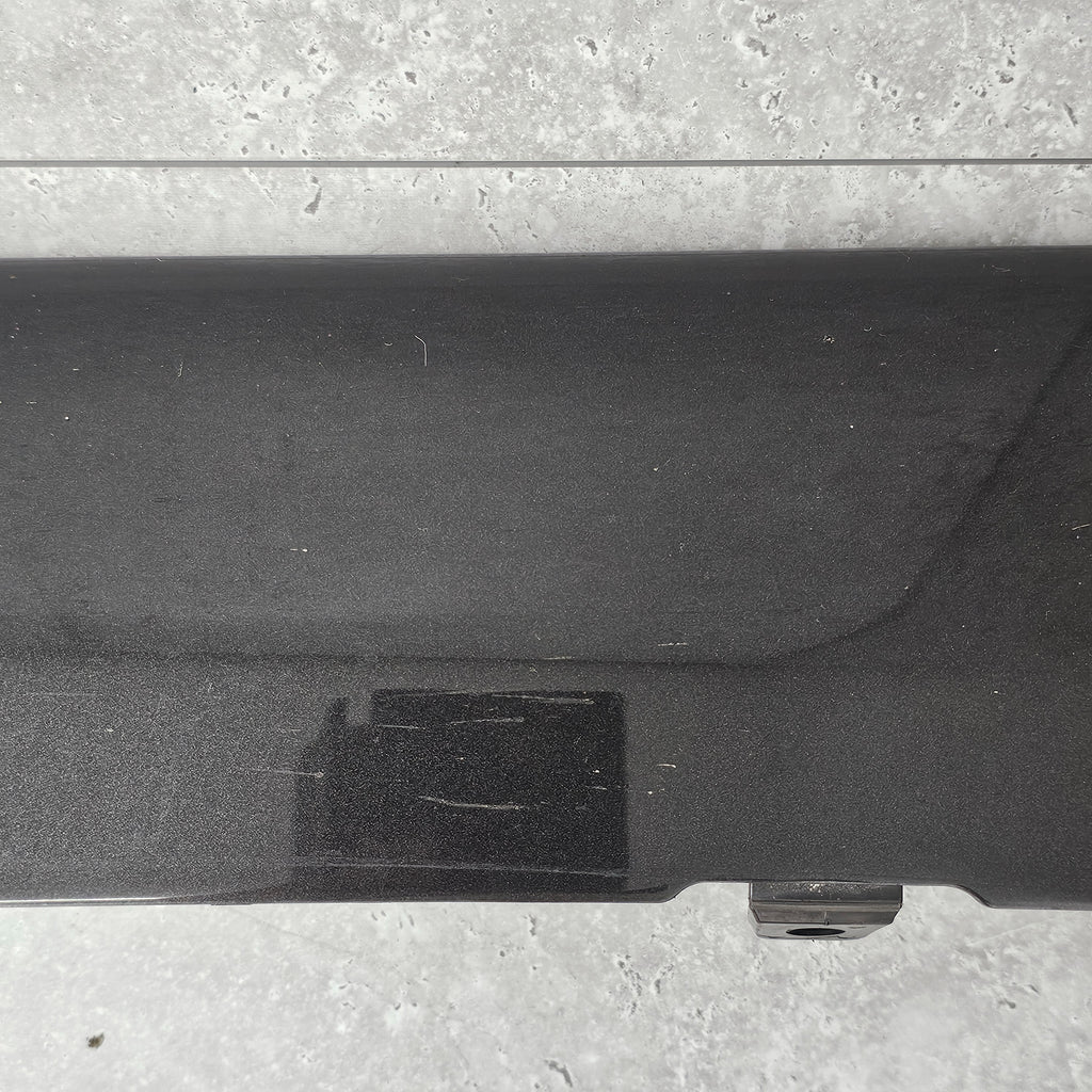 MCLAREN 570GT FRONT RIGHT DOOR LOWER TRIM MOLDING PANEL 2016 - 2020 13A3938CP