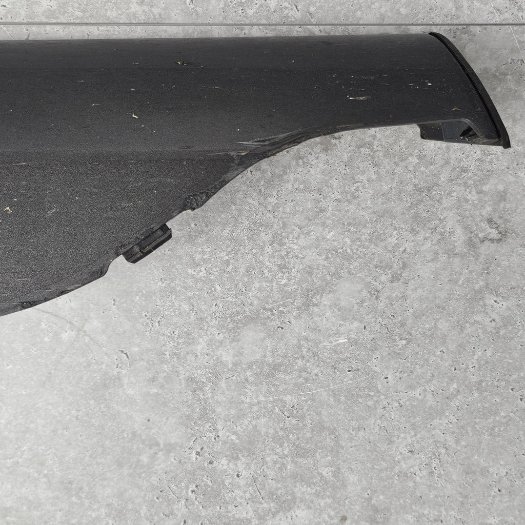 MCLAREN 570GT FRONT LEFT DRIVER DOOR LOWER TRIM MOLDING PANEL 2016 - 2020 13A3939CP