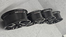 MCLAREN 570S SPIDER LIGHT WEIGHT ALLOY WHEEL SET FINSIHED IN MSO BLACK