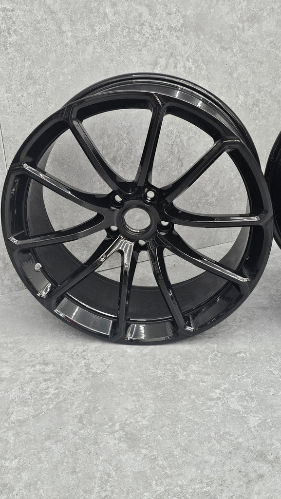 MCLAREN 570S SPIDER LIGHT WEIGHT ALLOY WHEEL SET FINSIHED IN MSO BLACK