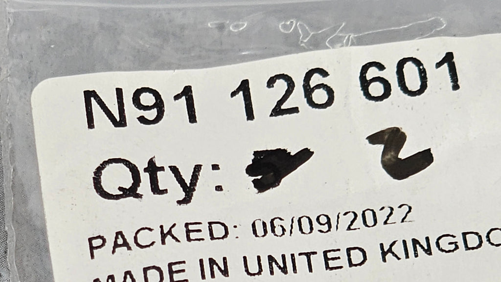 BENTLEY OVAL HEXAGON SOCKET HEAD M6X16 N91126601