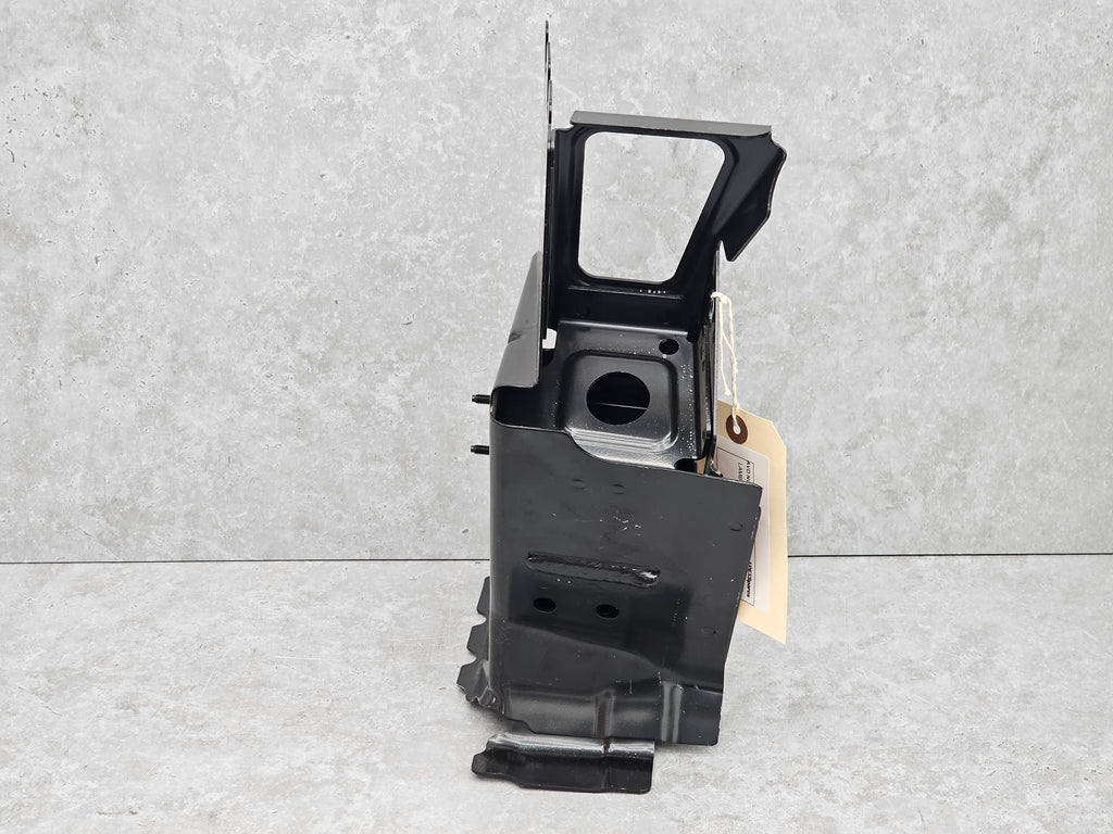 LAMBORHINI URUS LEFT REINFORCEMENT FOR JACK MOUNT 4M0803381J
