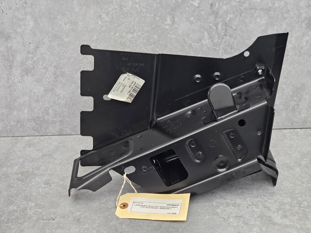 LAMBORHINI URUS LEFT REINFORCEMENT FOR JACK MOUNT 4M0803381J